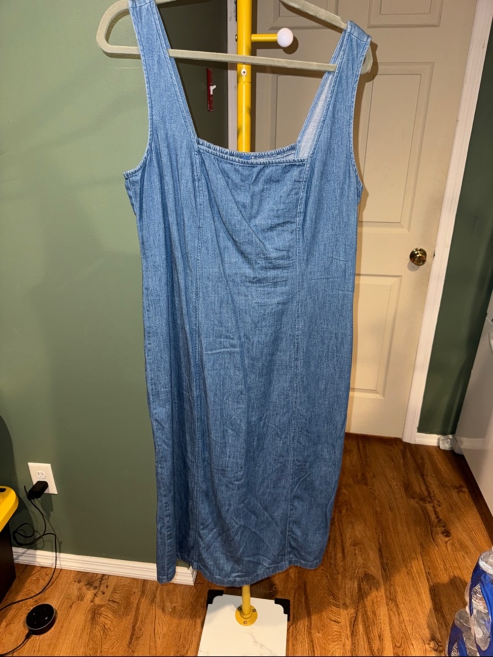 Old Navy Light Wash Denim Sleeveless Midi Dress Sz L